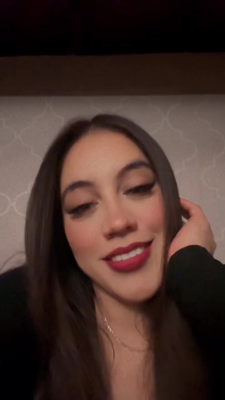 @Alondra Brambila