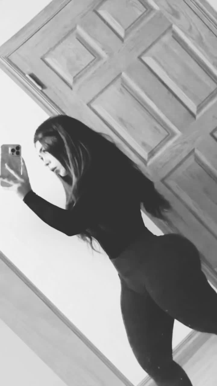 @𝕓𝕖𝕪𝕒_𝕓𝕖𝕝𝕝𝕒💕
