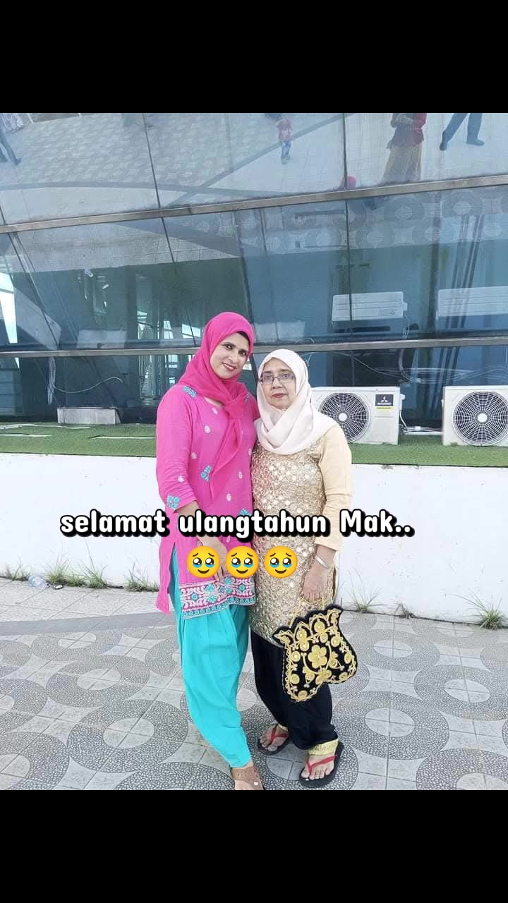 @Azura Mehendy (mami Pakistan)