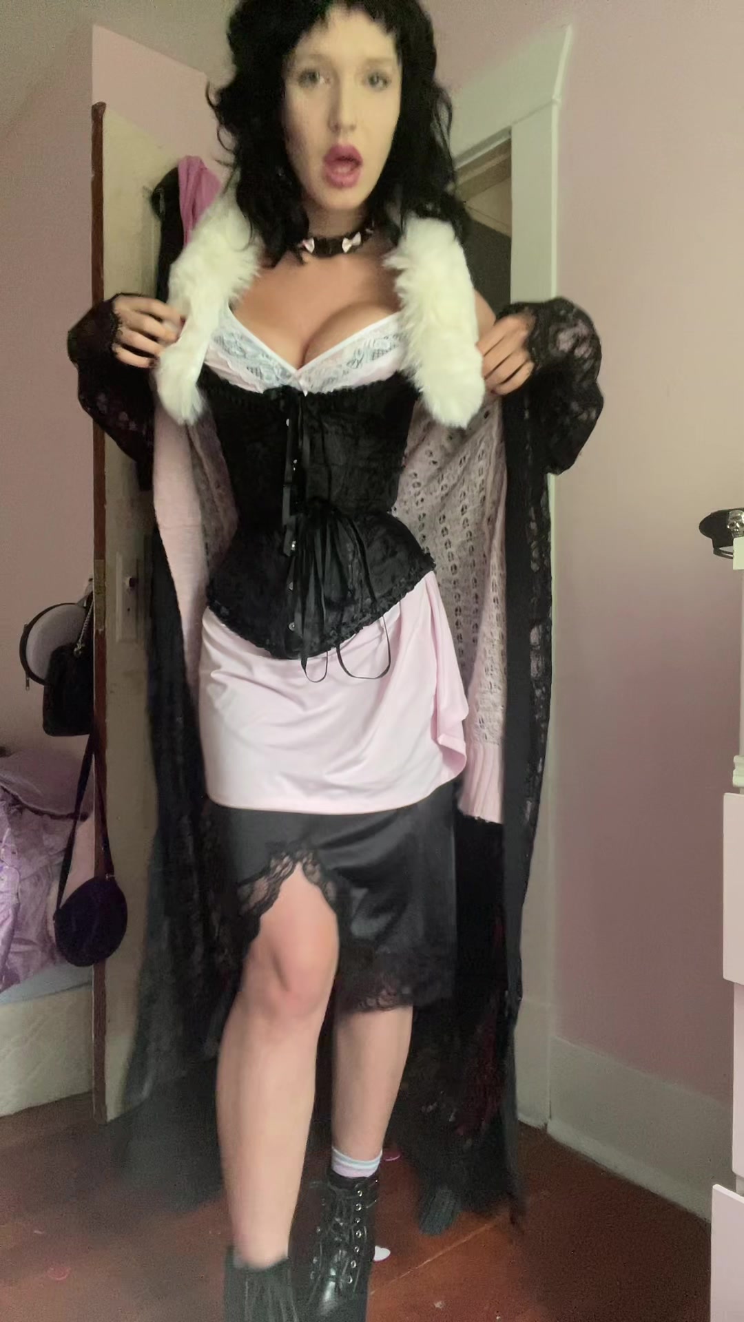 @Gothicloverdoll