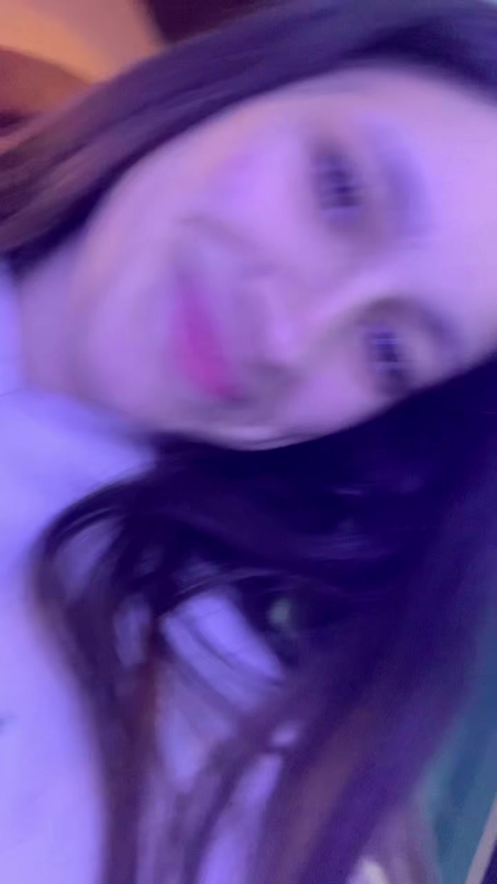 @𝓓𝓮𝓵𝓯𝓲