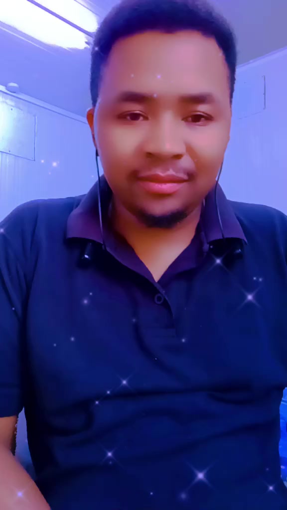 @DMNJunior974