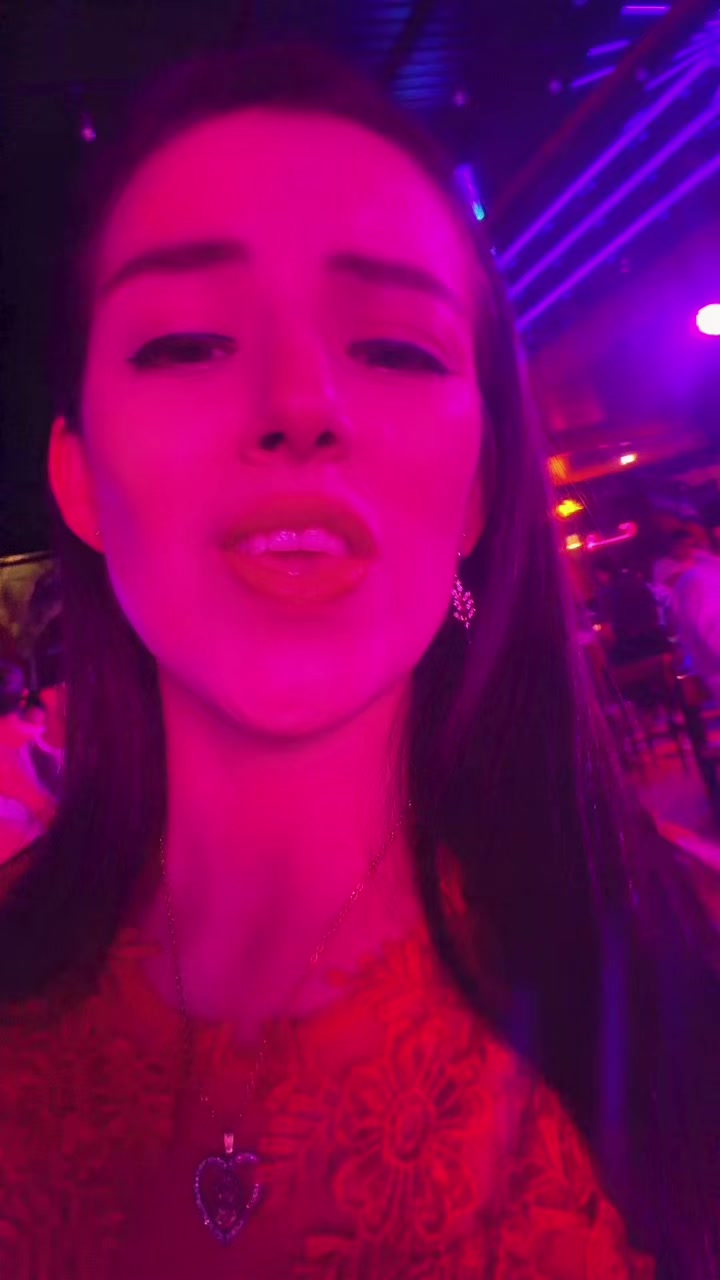 @Yucely