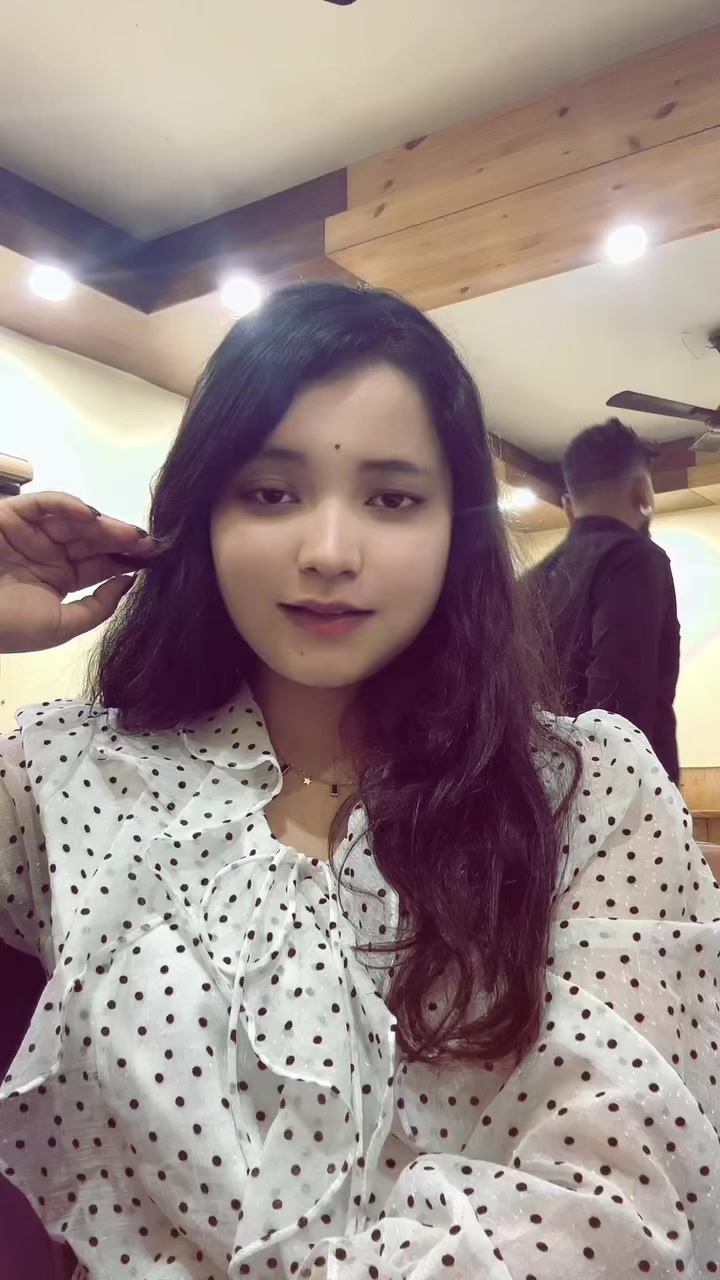 @Simran pariyar🎵