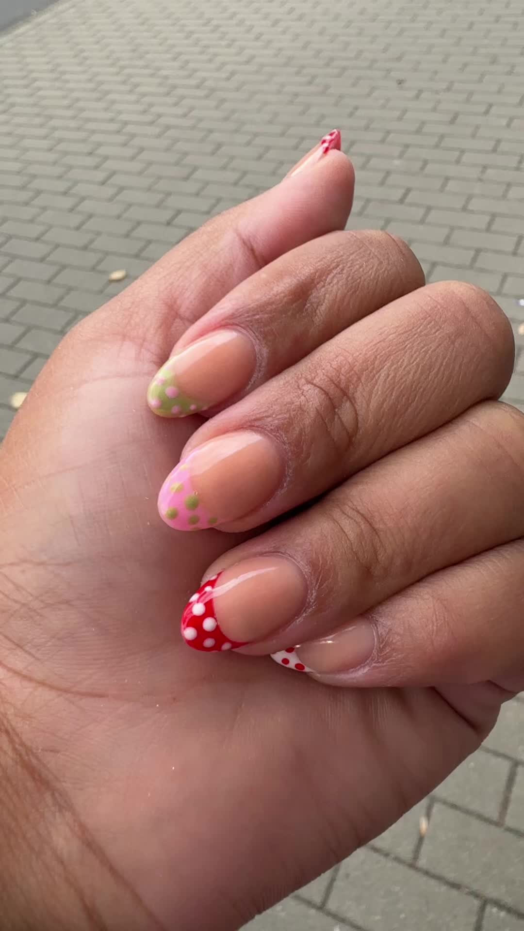 @Laurarodriguez_42