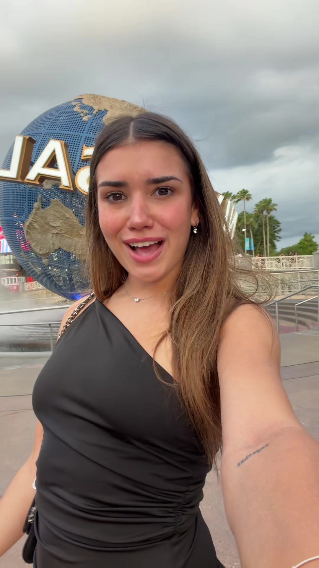 @Lola Tomaszeuski