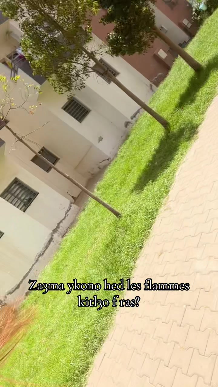 @Divaa🤟🏻😝