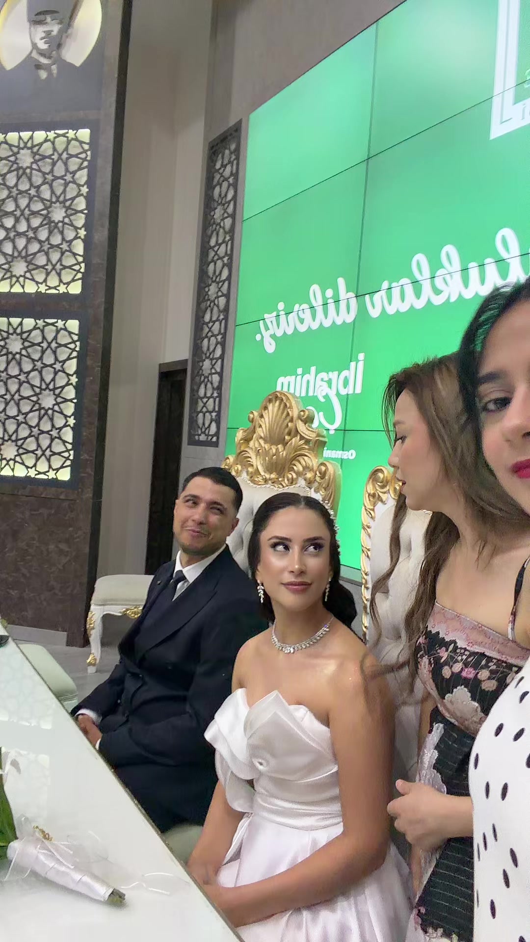 @Eylemceee