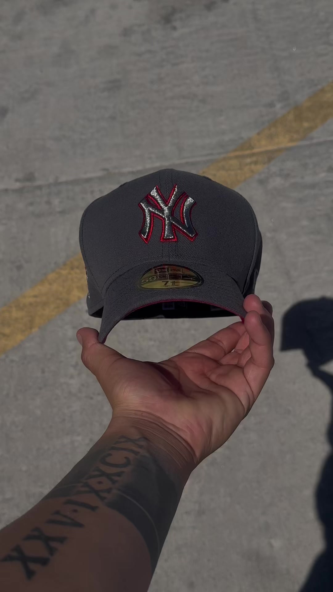 @Menni Leon Caps