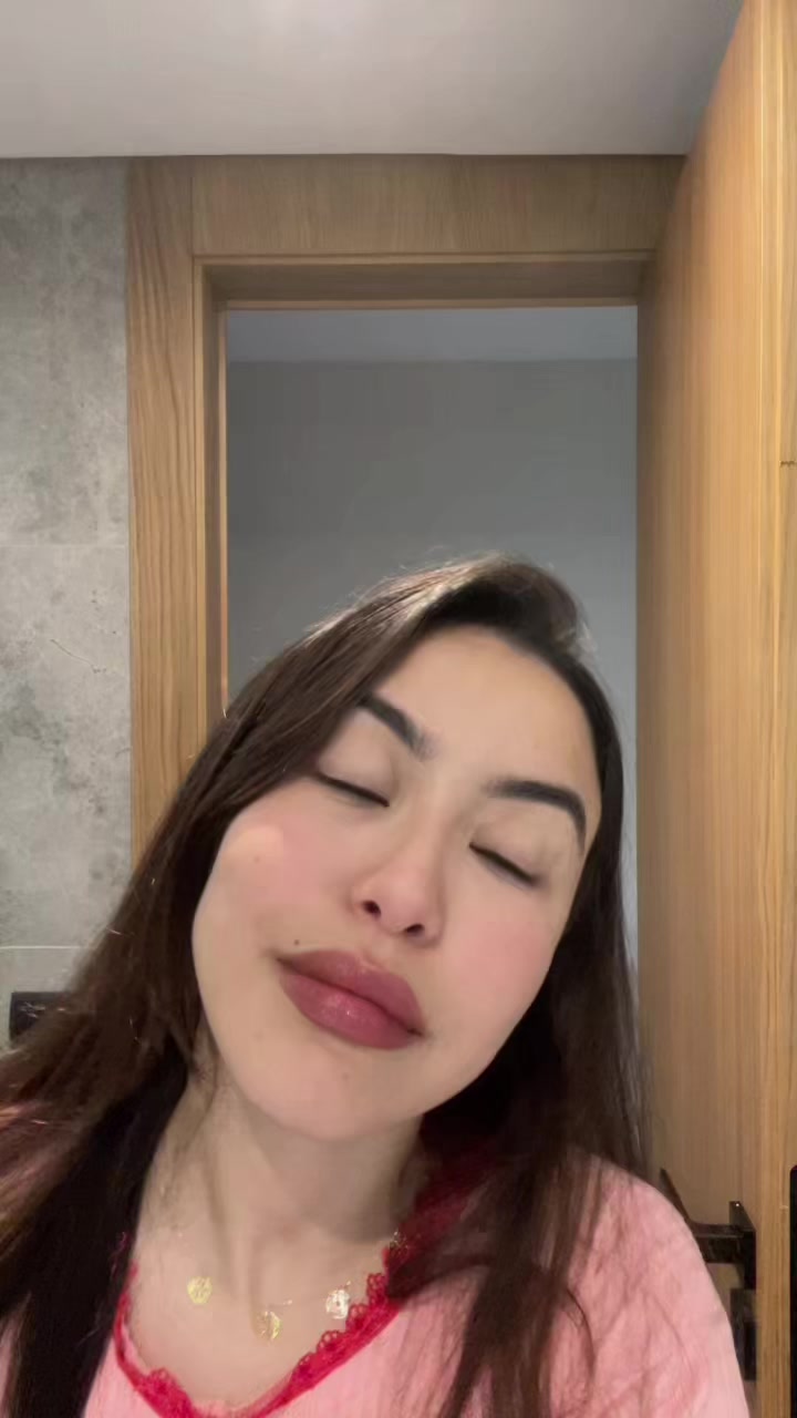 @Sofia