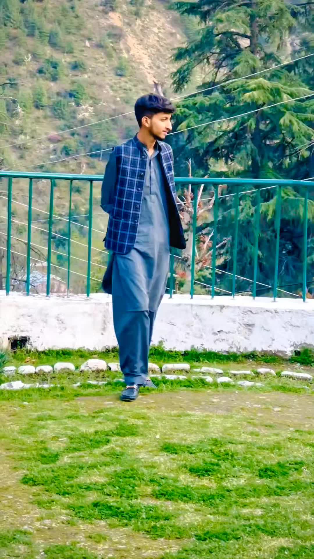 @🤬سیداعتیزاز احسن🤬