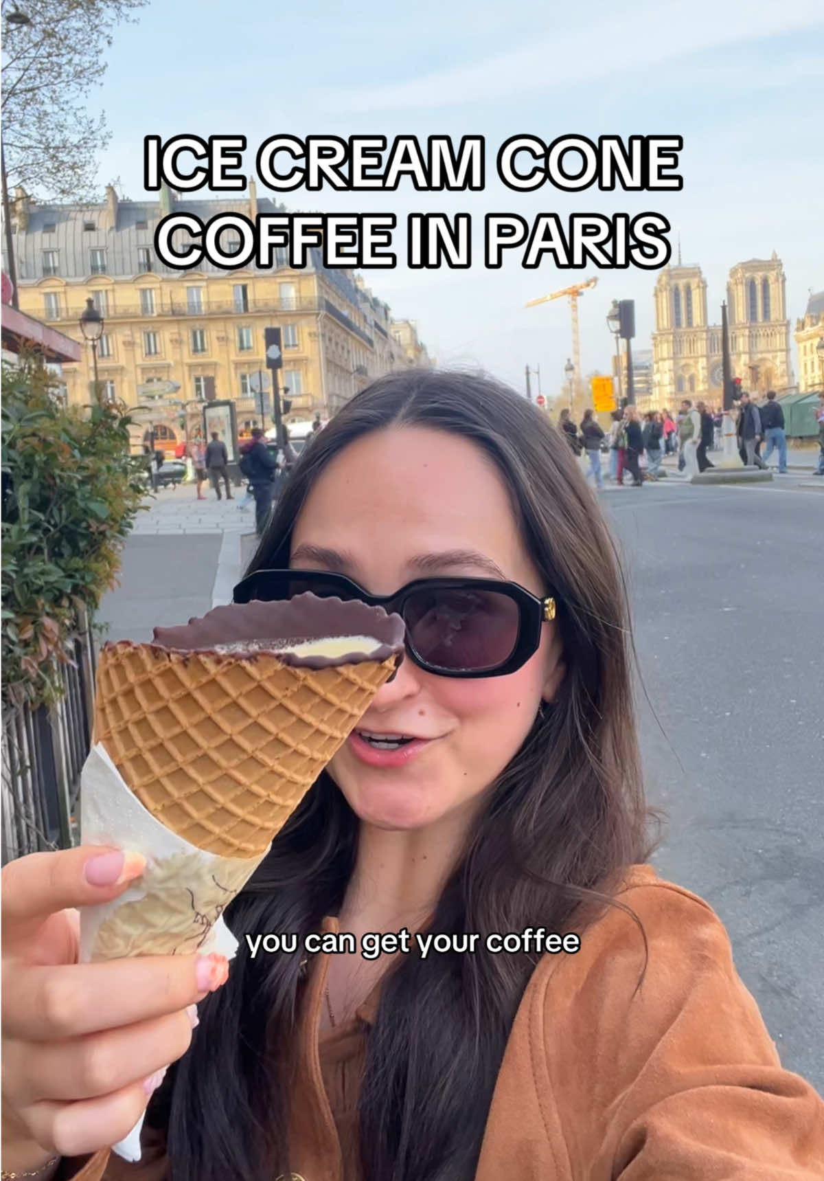 @ZOE IN PARIS 🇫🇷