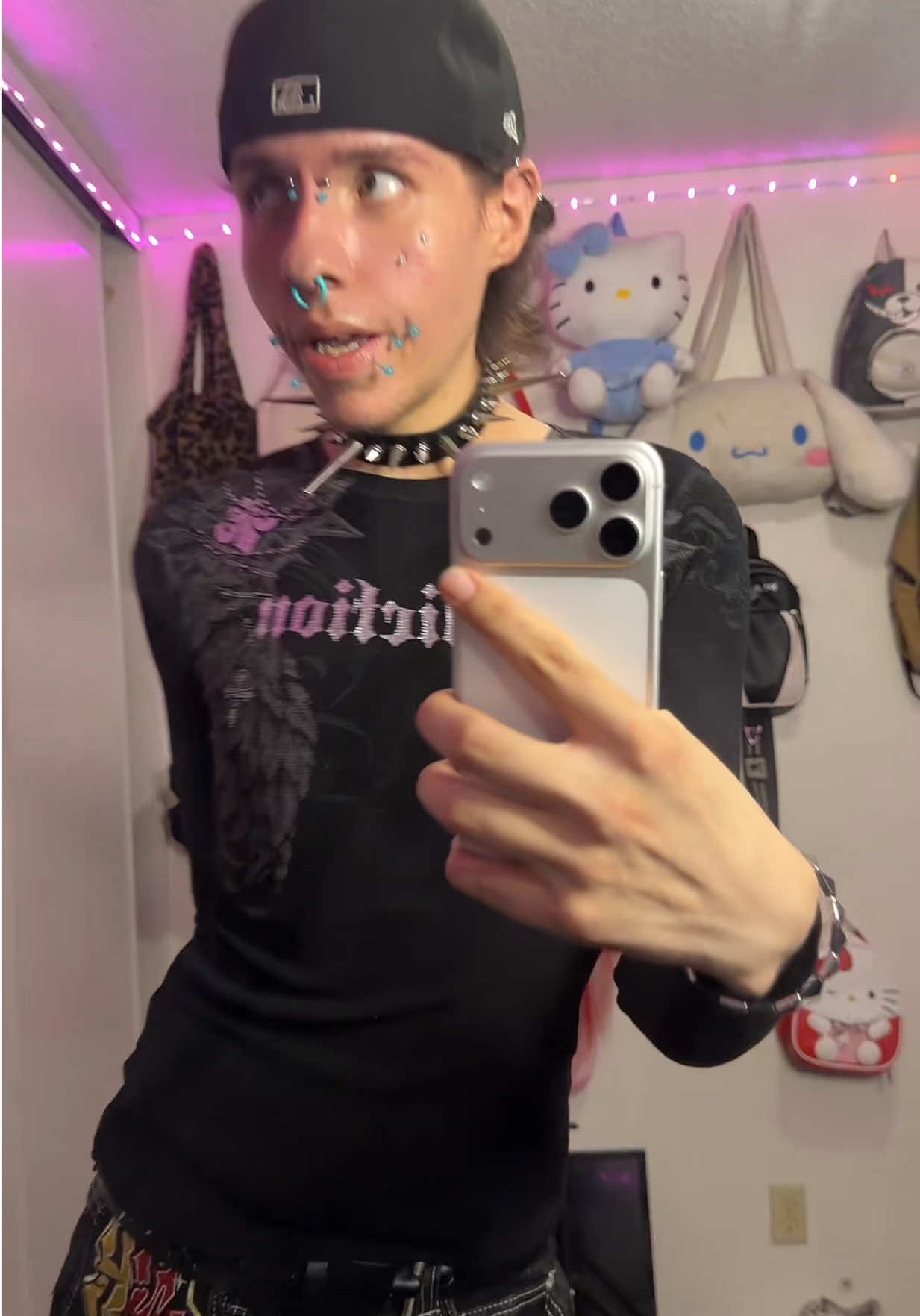 @Delululicious_