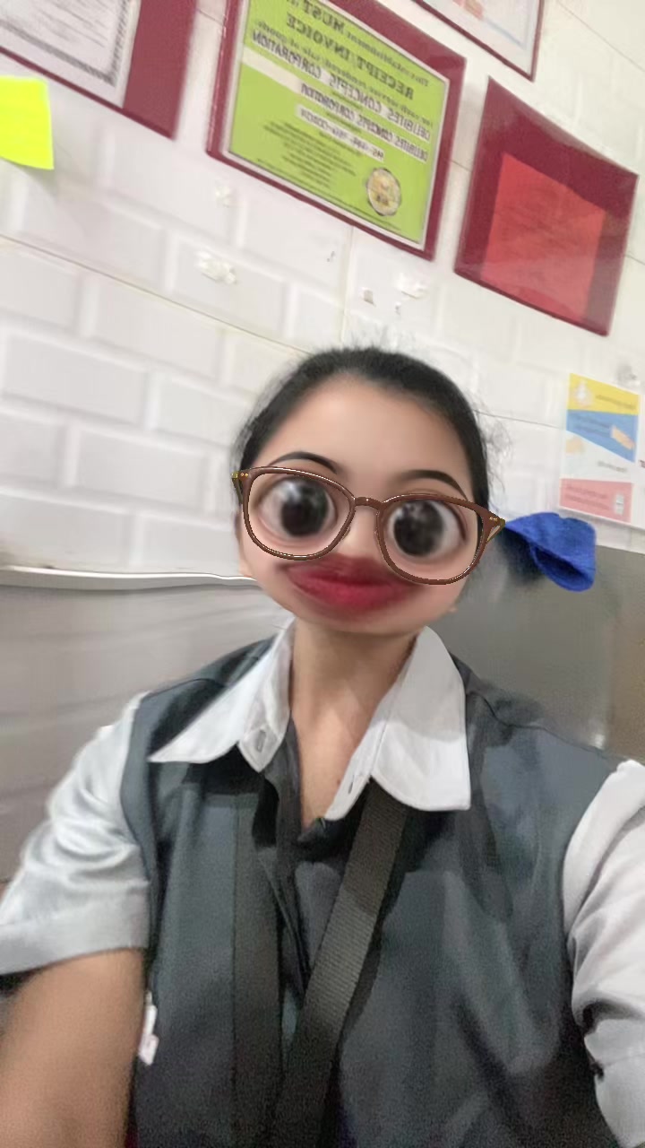@Ms.Queen