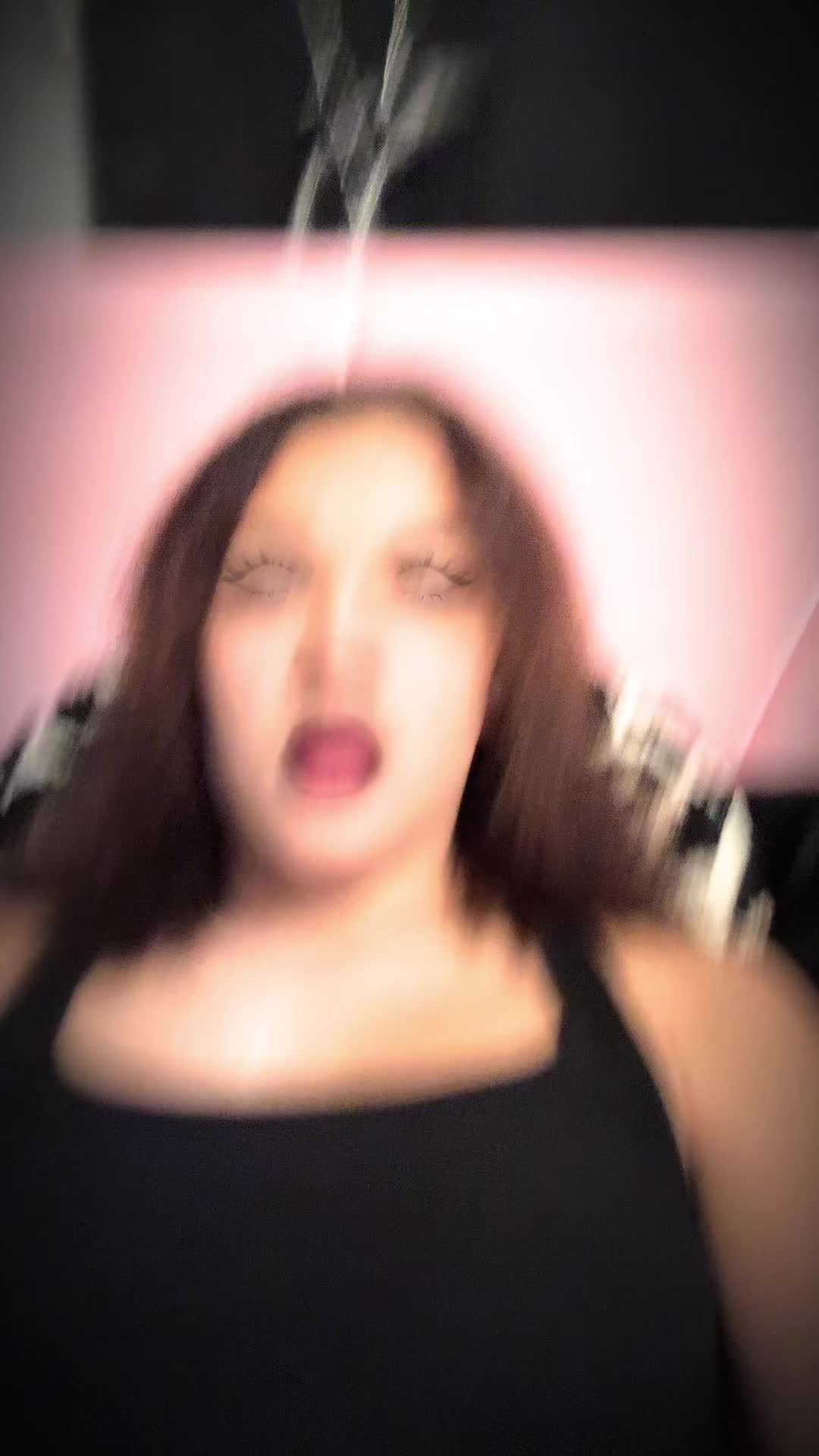@yasmin
