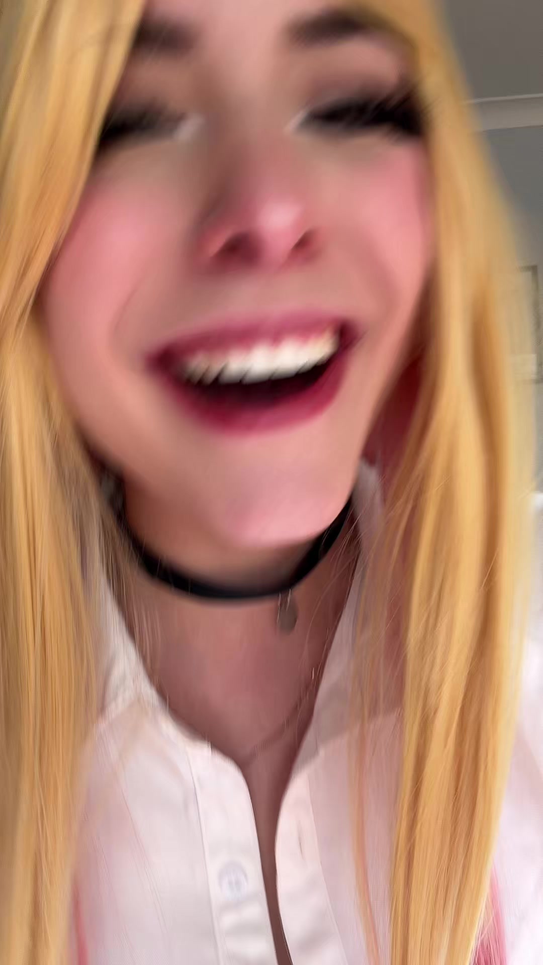 @Minacakes_12