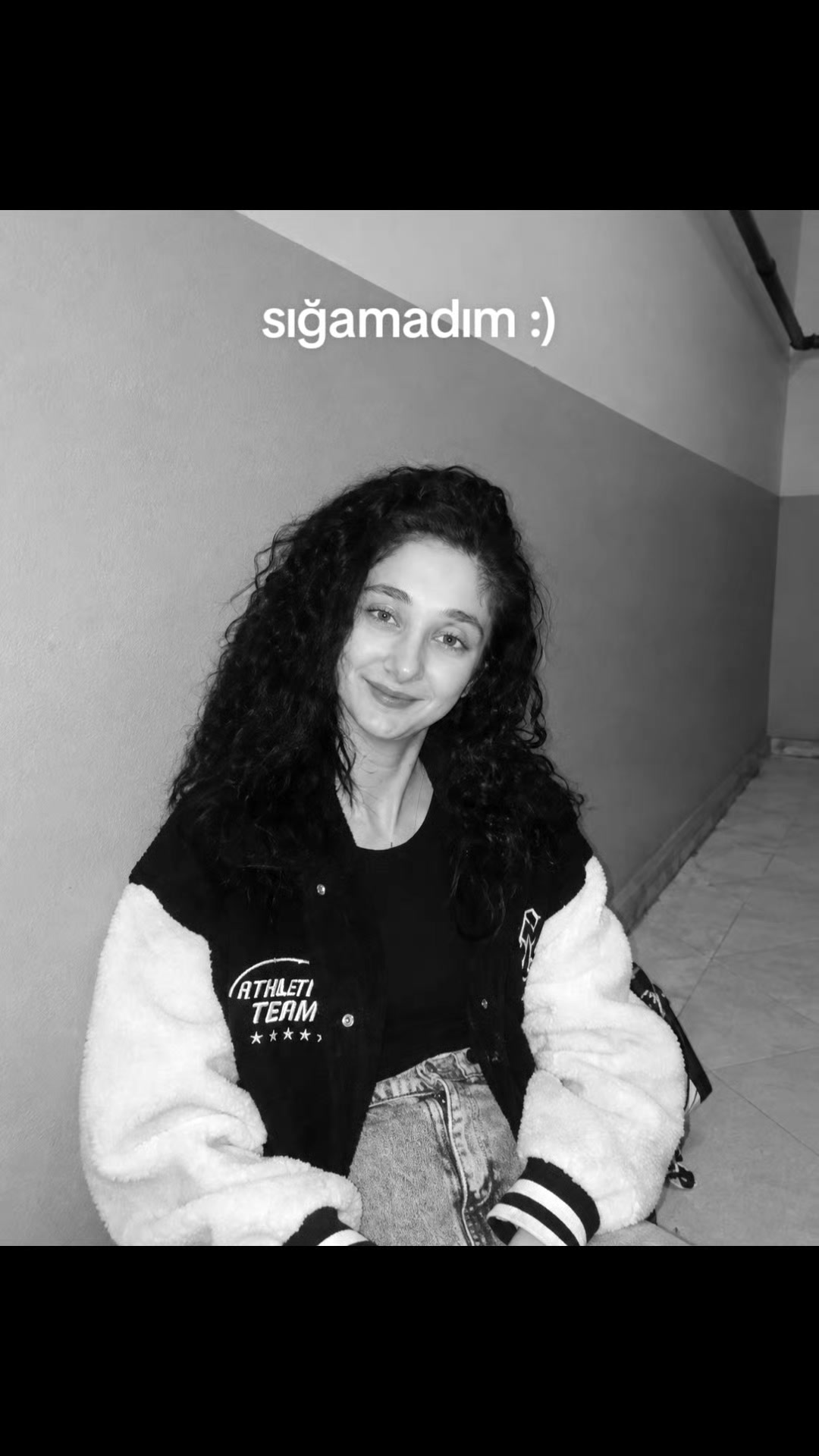 @👻