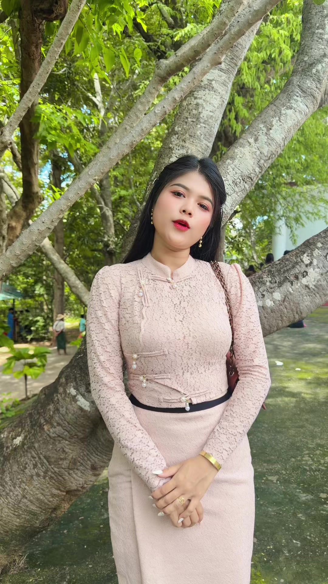 @Htet Myat Moe