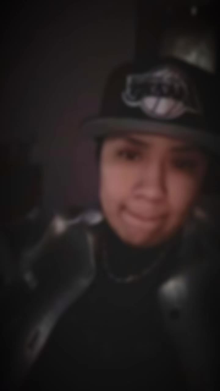 @looneybkisto