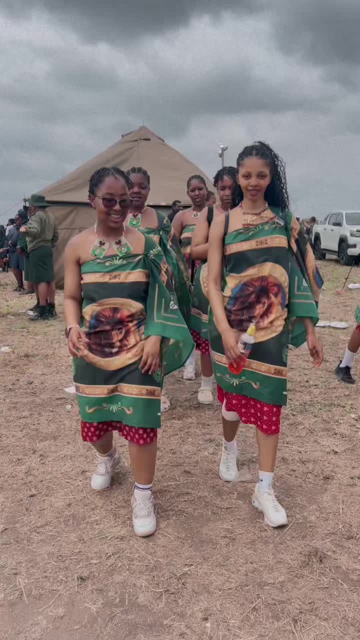 @Sakhile🩶