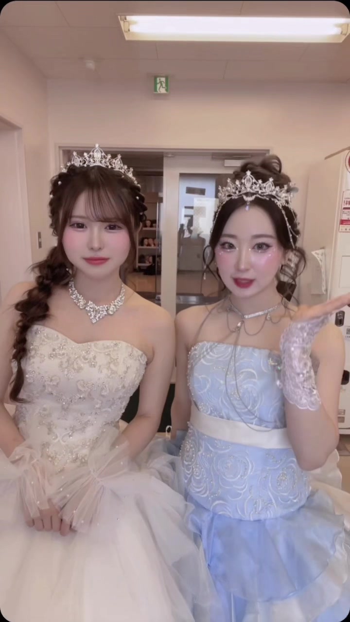 @なな