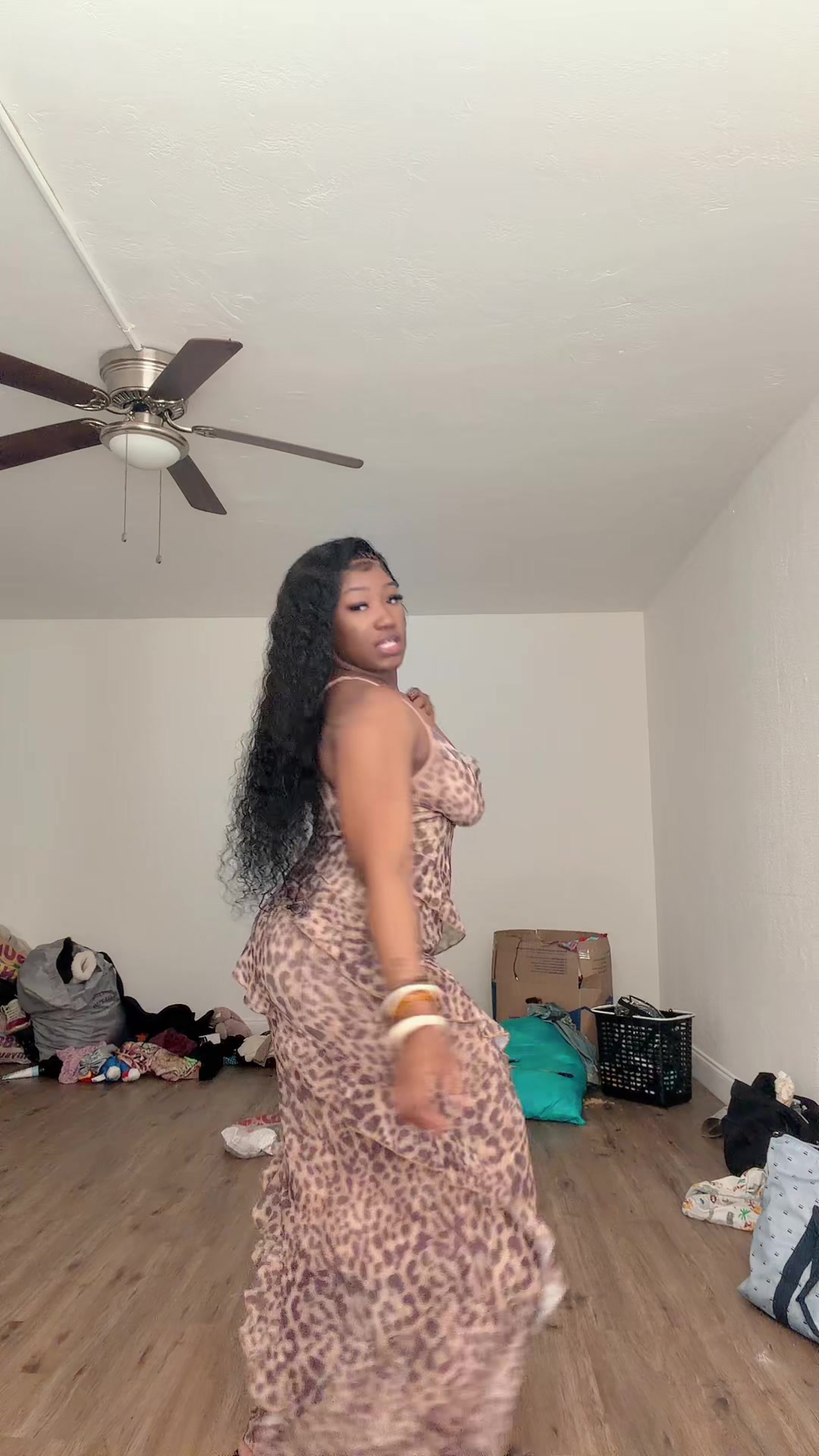 @londonmoenae