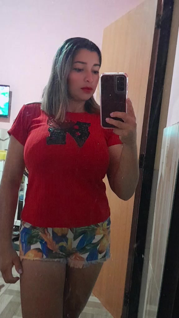 @leticia