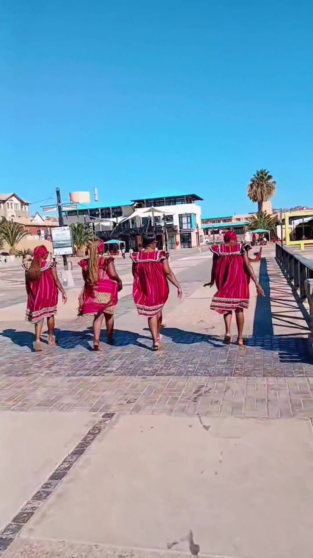 @🇦🇴queen adora🇳🇦