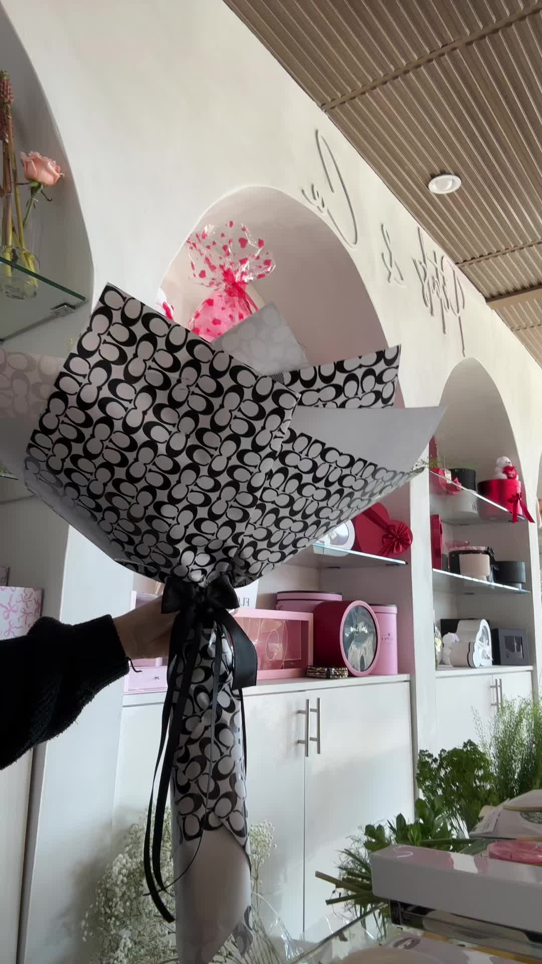 @petals_co