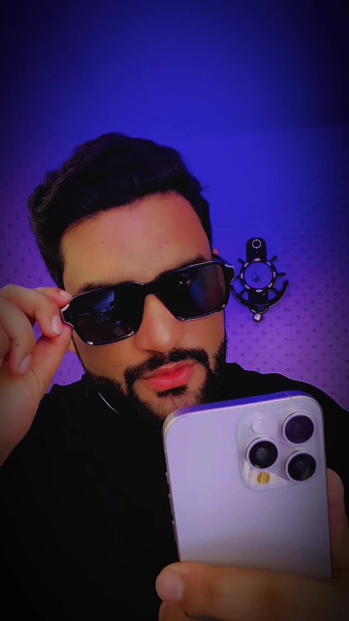 @𝐙𝐄𝐄𝐒𝐇𝐀𝐍 ᴏꜰꜰɪᴄɪᴀʟ⁰&sup2;🍁🎖️