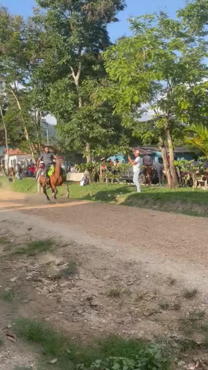 @Estuar🥰