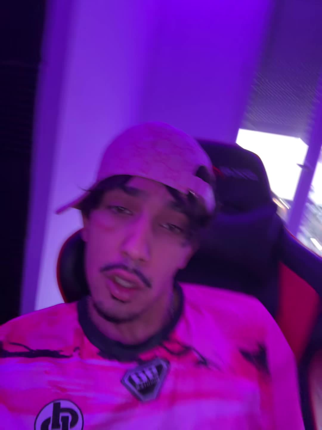 @E N V Y