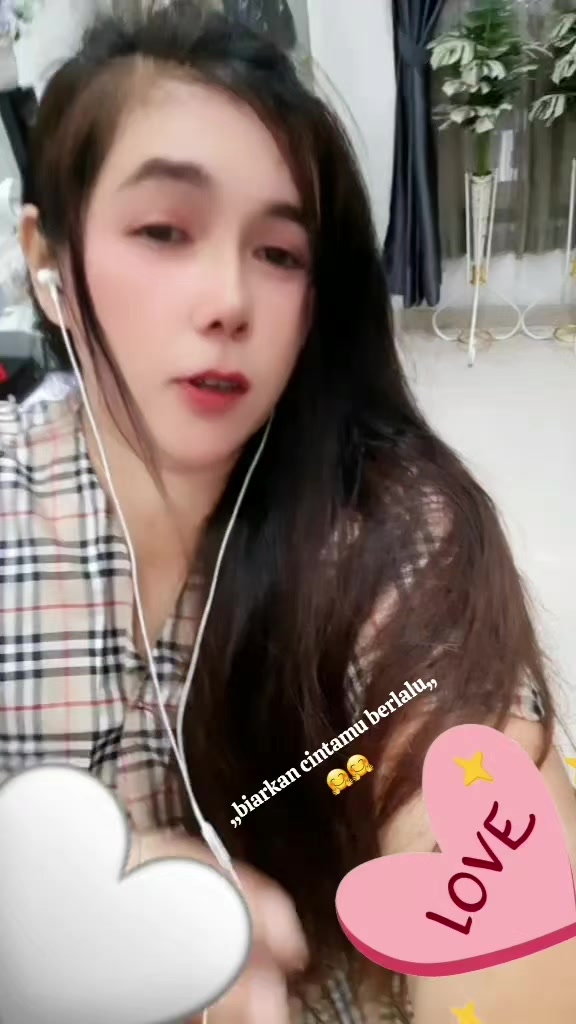 @SusyMaharany12