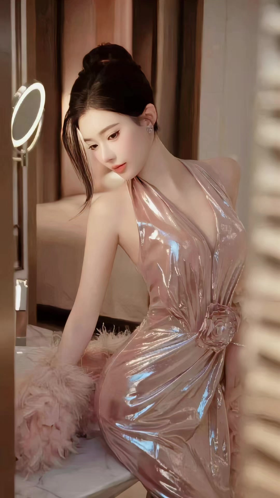 @Xinh Motion