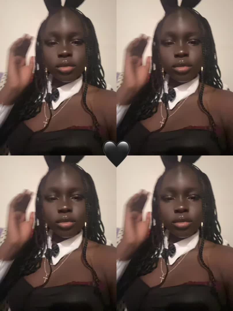 @KayKay