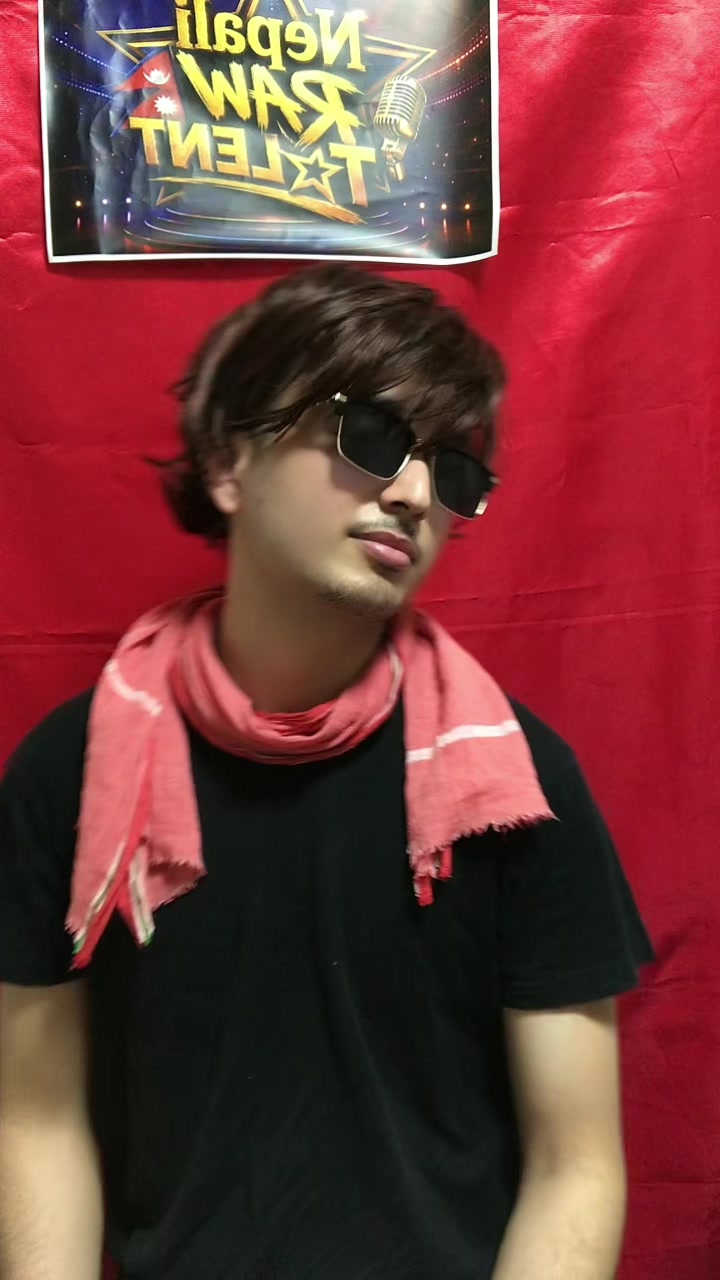 @ケシ -♬♥‿♥
