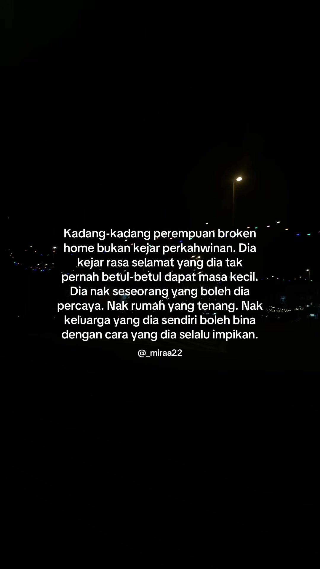 @M I R A 🌸