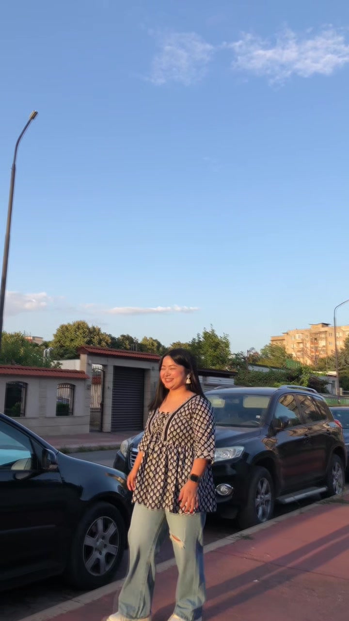 @Usha magar 🇧🇬🇪🇺