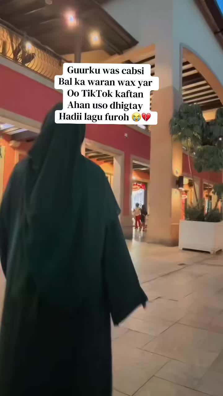 @Kushtii