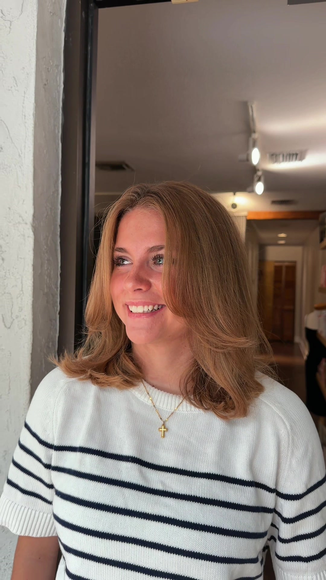 @Zoe // Fl HAIRSTYLIST
