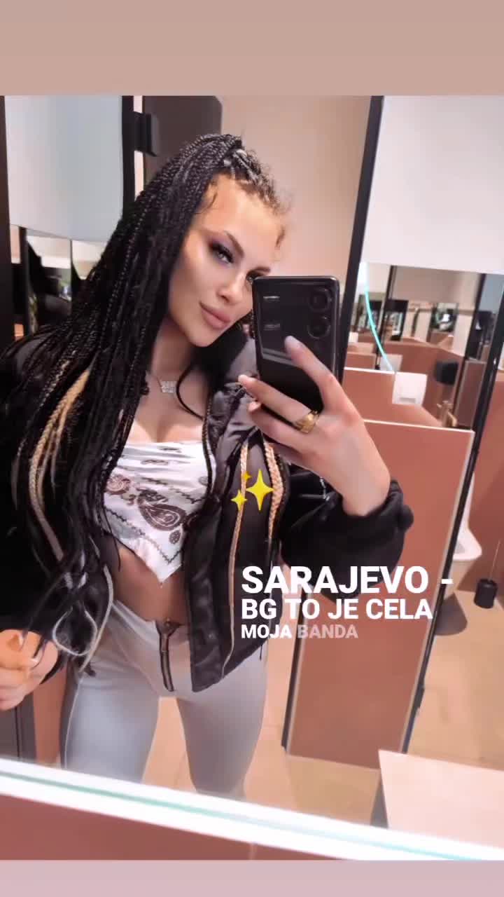 @Rreinna23