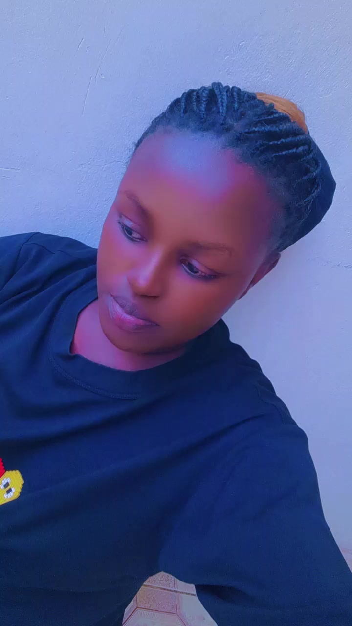 @Goldrona🦋💦