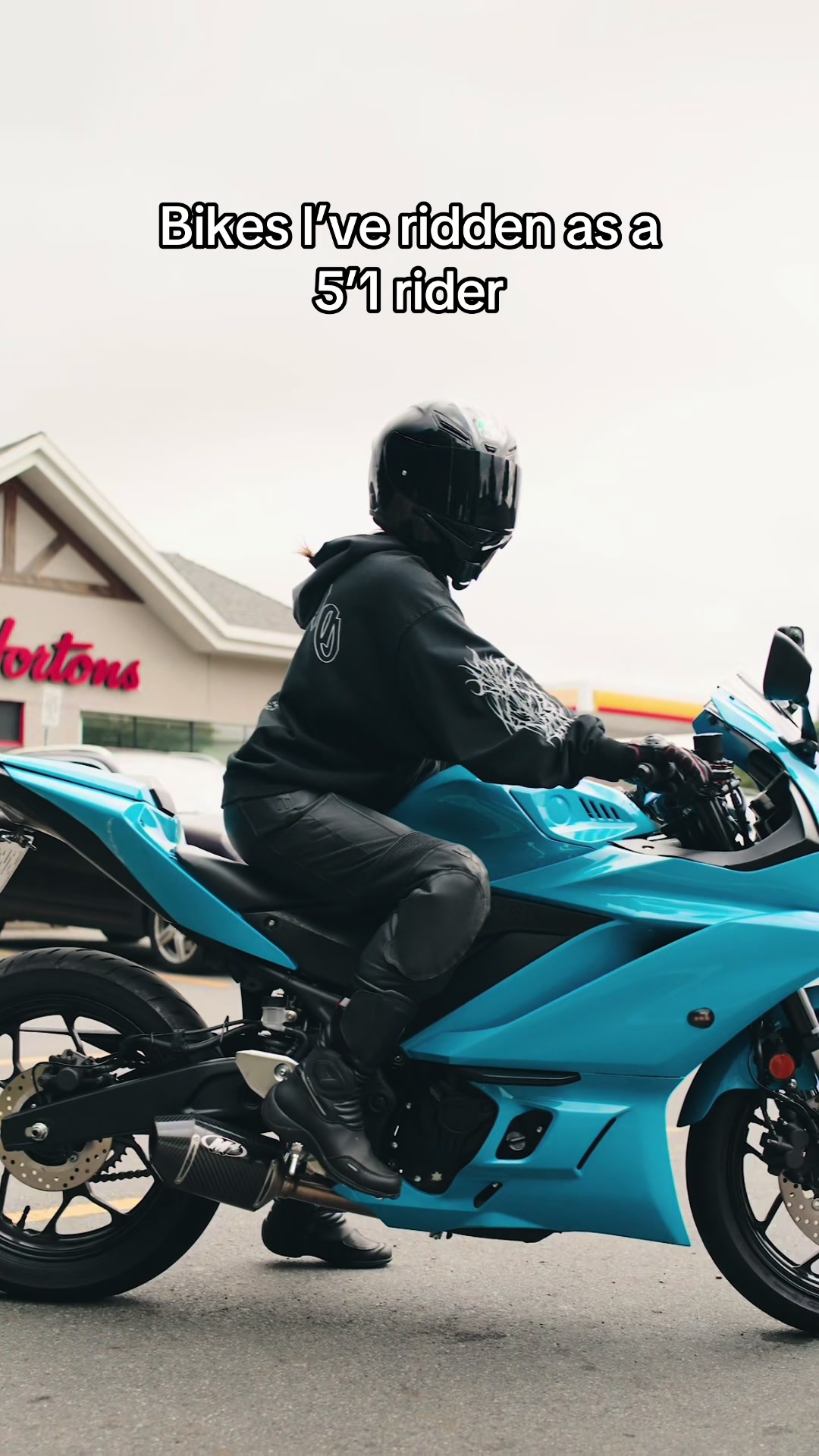 @Tessa 🏍️