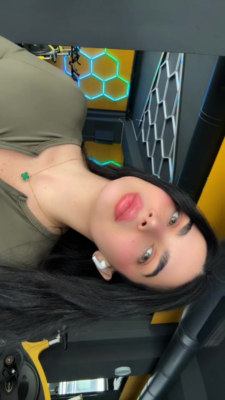 @Victoria ๐