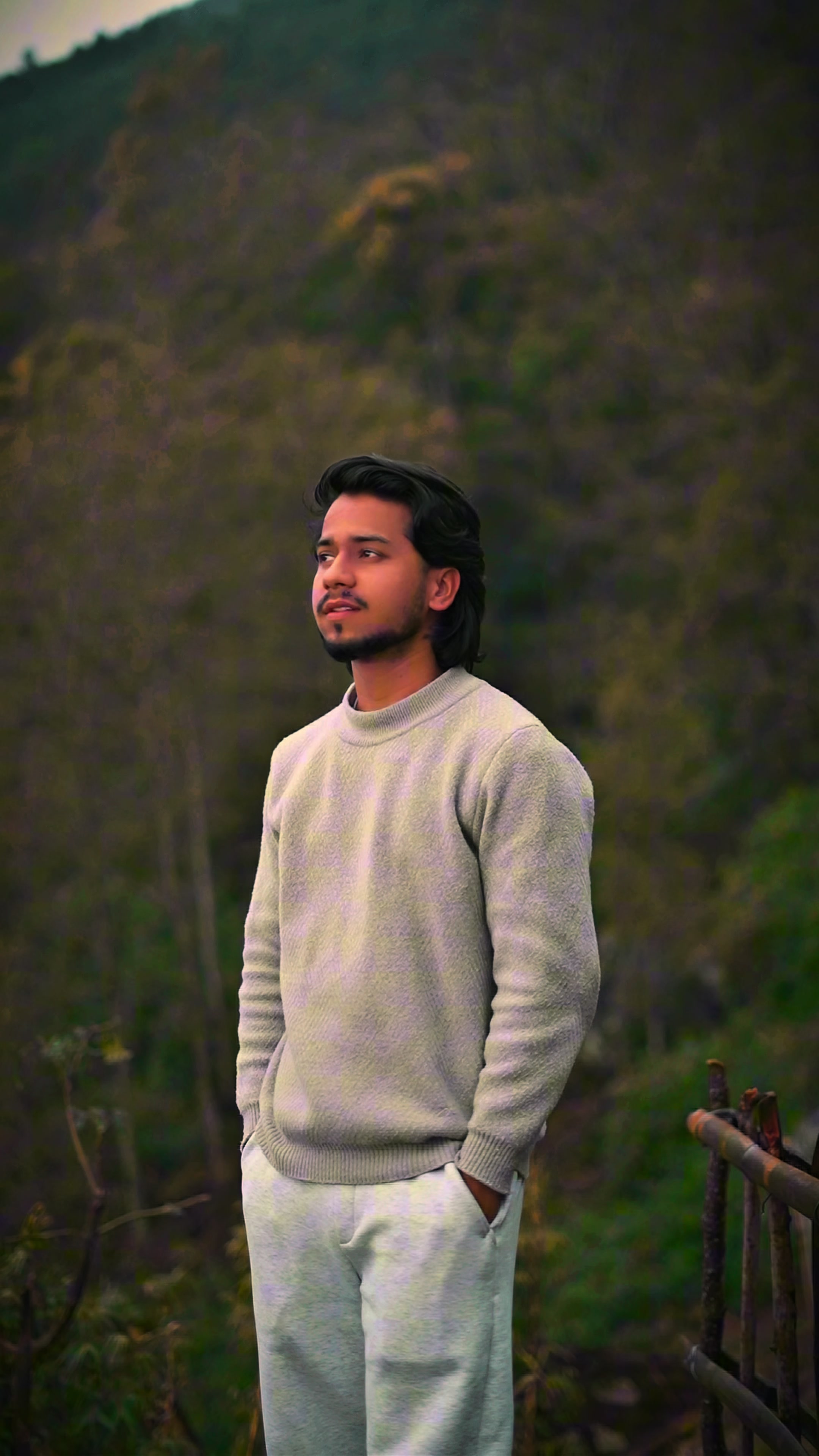 @AK_ROSHAN👑