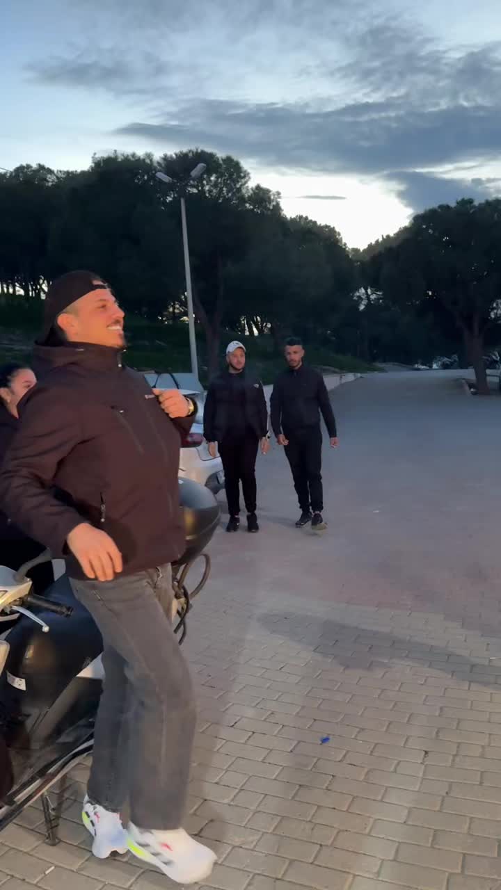 @𝓑𝓪𝓻𝓪𝓷 𝓚𝓪𝓱𝓻𝓪𝓶𝓪𝓷🦅