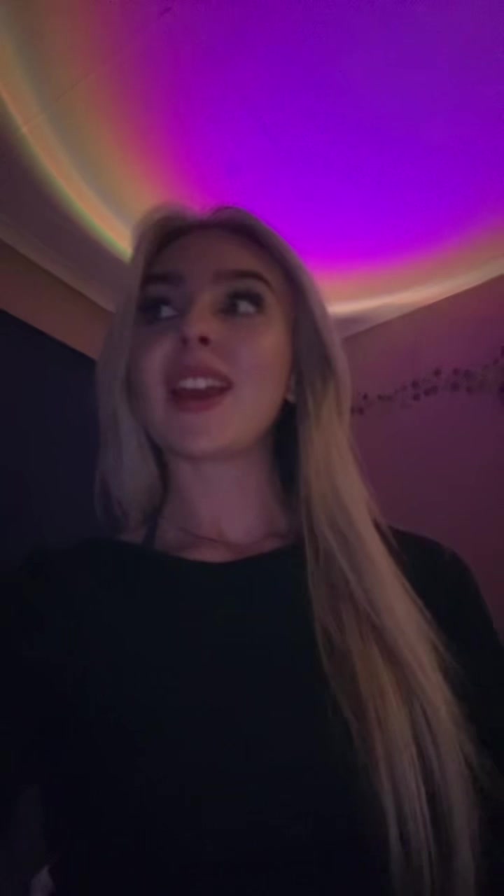 @damndanel_