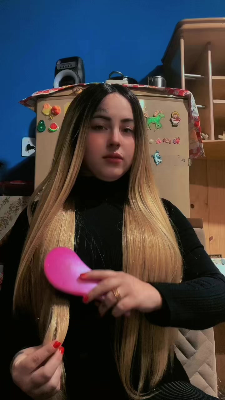 @Gabriela_Roschild☄️