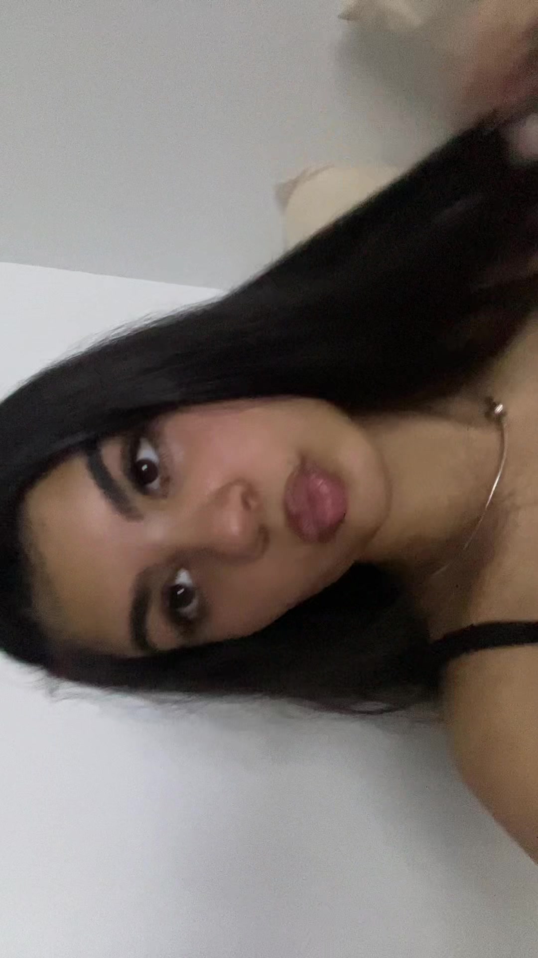 @angie