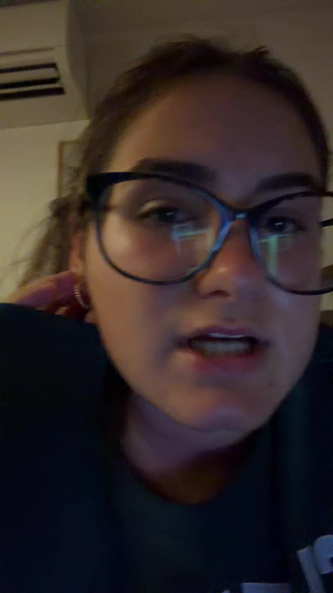 @julianalockedin